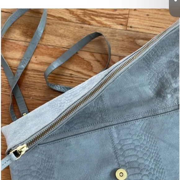 Topshop Suede Clutch/Crossbody.   Grey excellent condition. - Picture 5 of 9